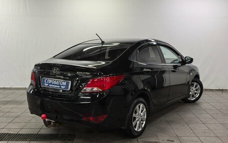 Hyundai Solaris II рестайлинг, 2015 год, 950 000 рублей, 2 фотография