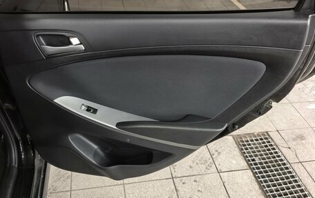 Hyundai Solaris II рестайлинг, 2015 год, 950 000 рублей, 18 фотография