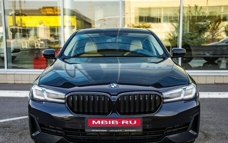 BMW 5 серия, 2020 год, 4 098 000 рублей, 2 фотография