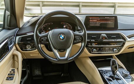 BMW 5 серия, 2020 год, 4 098 000 рублей, 15 фотография