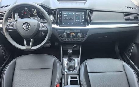 Skoda Kamiq I, 2023 год, 1 355 777 рублей, 6 фотография