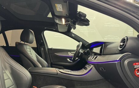 Mercedes-Benz E-Класс, 2020 год, 4 000 000 рублей, 22 фотография