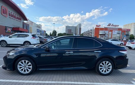 Toyota Camry, 2018 год, 2 320 000 рублей, 3 фотография
