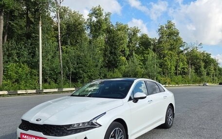KIA K5, 2021 год, 2 350 000 рублей, 5 фотография