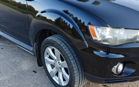 Mitsubishi Outlander III рестайлинг 3, 2010 год, 1 150 000 рублей, 5 фотография