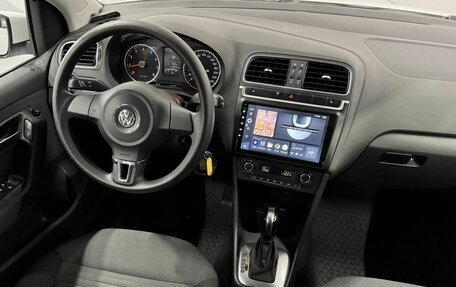 Volkswagen Polo VI (EU Market), 2013 год, 930 000 рублей, 17 фотография
