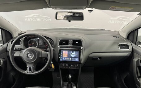 Volkswagen Polo VI (EU Market), 2013 год, 930 000 рублей, 18 фотография