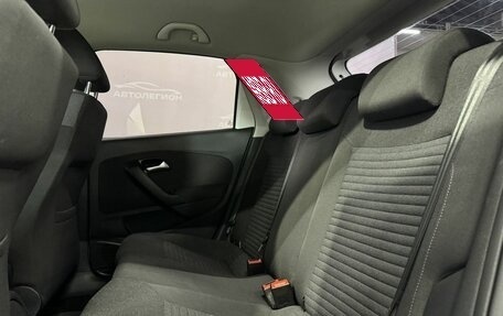 Volkswagen Polo VI (EU Market), 2013 год, 930 000 рублей, 15 фотография
