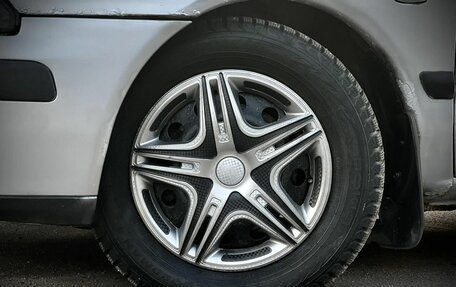 Mitsubishi Carisma I, 2003 год, 250 000 рублей, 9 фотография