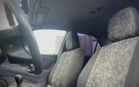 Mitsubishi Carisma I, 2003 год, 250 000 рублей, 16 фотография