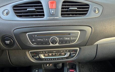 Renault Scenic III, 2011 год, 750 000 рублей, 11 фотография