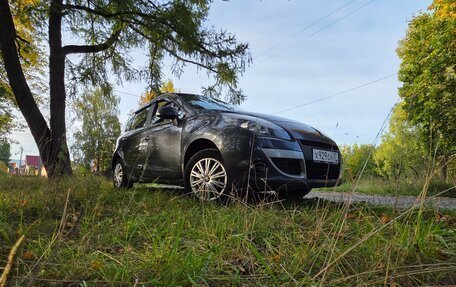 Renault Scenic III, 2011 год, 750 000 рублей, 13 фотография