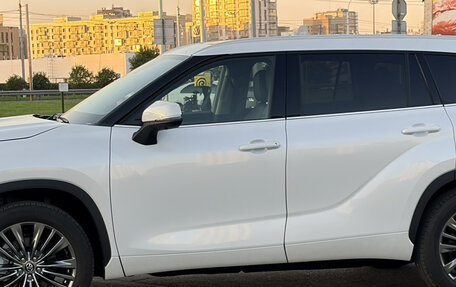 Toyota Highlander, 2025 год, 5 150 000 рублей, 6 фотография