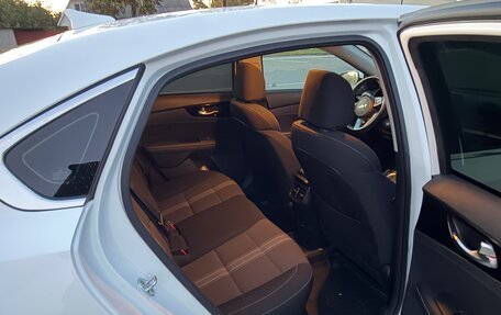 KIA Cerato IV, 2021 год, 2 250 000 рублей, 14 фотография