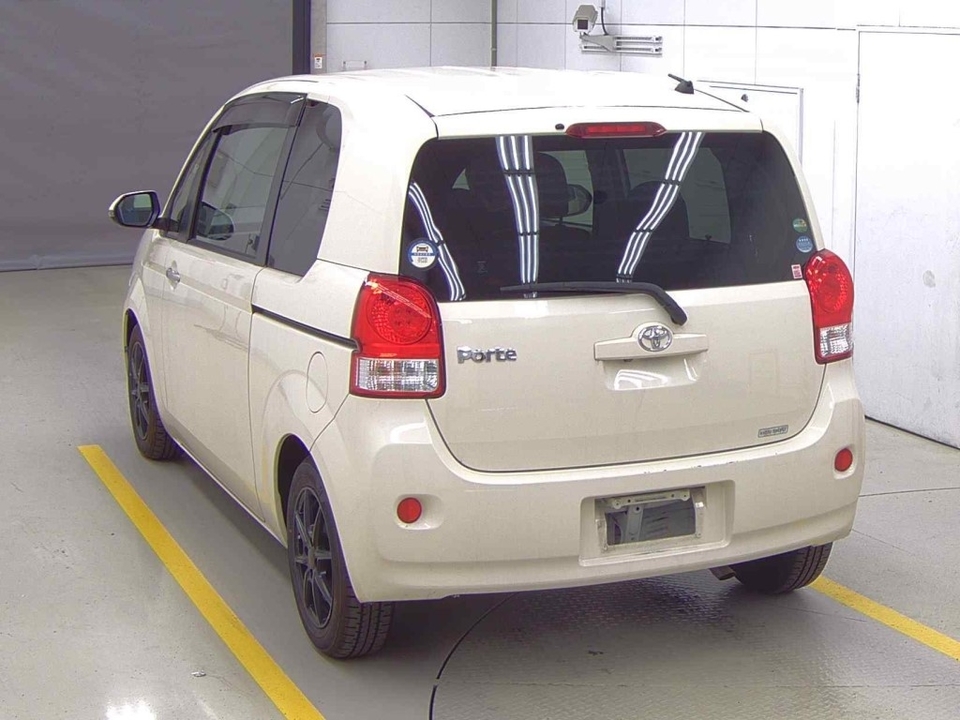 Toyota Porte II, 2017 год, 1 098 000 рублей, 2 фотография