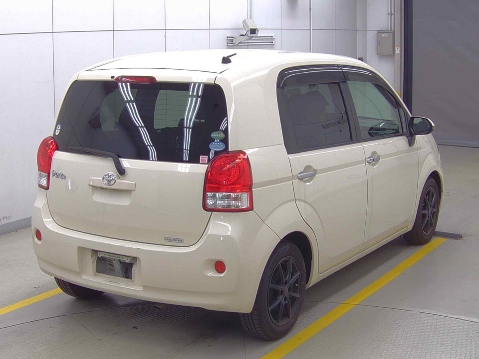 Toyota Porte II, 2017 год, 1 098 000 рублей, 4 фотография