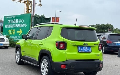 Jeep Renegade I рестайлинг, 2017 год, 940 000 рублей, 4 фотография