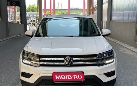 Volkswagen Tharu, 2022 год, 1 840 000 рублей, 2 фотография