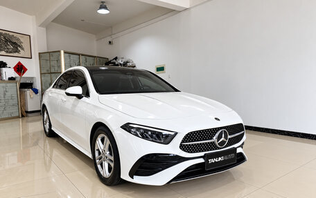 Mercedes-Benz A-Класс, 2023 год, 2 000 001 рублей, 3 фотография
