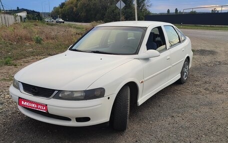 Opel Vectra B рестайлинг, 2000 год, 385 000 рублей, 1 фотография
