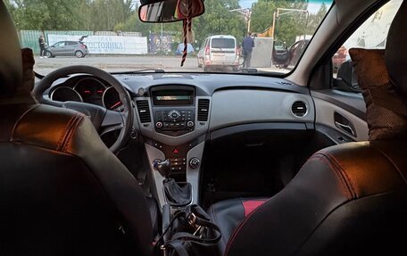 Chevrolet Cruze II, 2011 год, 400 000 рублей, 6 фотография