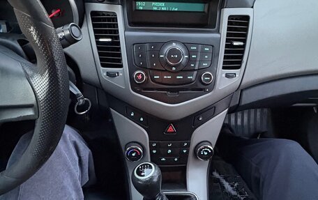 Chevrolet Cruze II, 2011 год, 400 000 рублей, 5 фотография