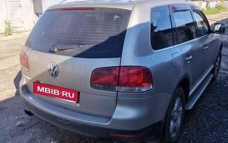 Volkswagen Touareg III, 2006 год, 670 000 рублей, 2 фотография