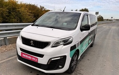 Peugeot Traveller I, 2020 год, 4 300 000 рублей, 1 фотография