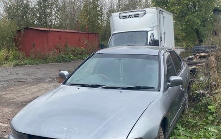 Mitsubishi Galant VIII, 1997 год, 250 000 рублей, 1 фотография