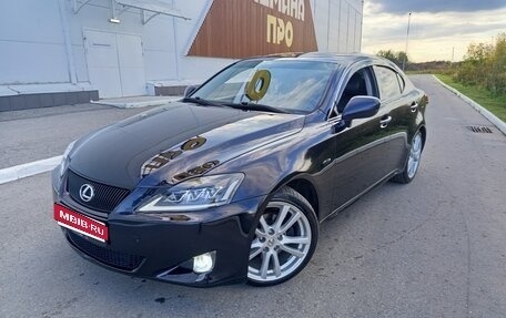 Lexus IS II рестайлинг 2, 2008 год, 1 375 000 рублей, 1 фотография