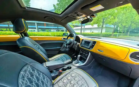 Volkswagen Beetle, 2019 год, 1 450 000 рублей, 8 фотография