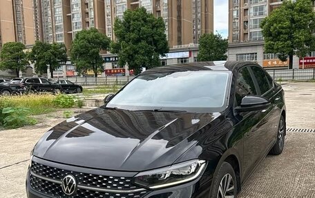 Volkswagen Lavida, 2022 год, 1 240 000 рублей, 2 фотография