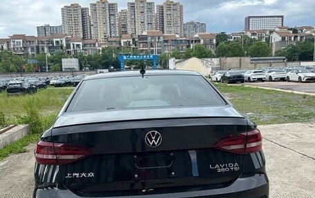 Volkswagen Lavida, 2022 год, 1 240 000 рублей, 5 фотография