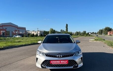 Toyota Camry, 2015 год, 1 650 000 рублей, 3 фотография