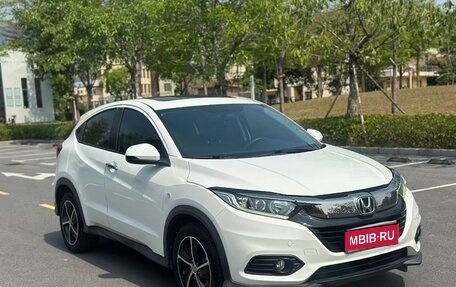 Honda Vezel, 2021 год, 1 420 000 рублей, 1 фотография