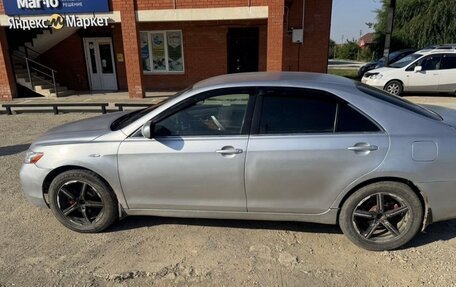 Toyota Camry, 2008 год, 831 000 рублей, 1 фотография