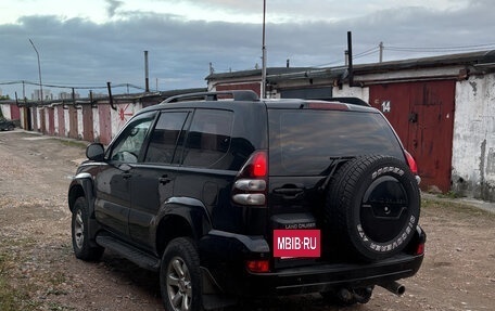 Toyota Land Cruiser Prado 120 рестайлинг, 2004 год, 1 580 000 рублей, 2 фотография