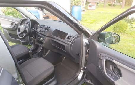 Skoda Fabia II, 2012 год, 750 000 рублей, 11 фотография