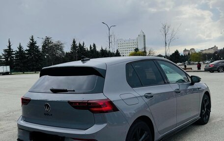 Volkswagen Golf VIII, 2022 год, 1 900 000 рублей, 3 фотография