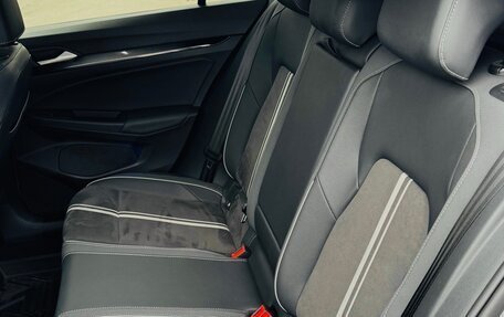 Volkswagen Golf VIII, 2022 год, 1 900 000 рублей, 8 фотография