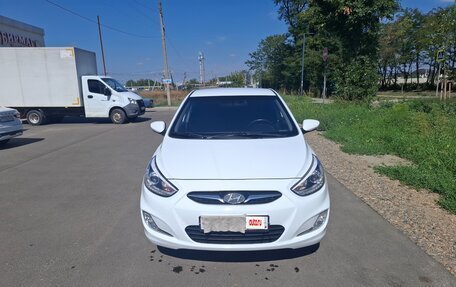 Hyundai Solaris II рестайлинг, 2013 год, 850 000 рублей, 8 фотография