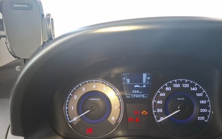 Hyundai Solaris II рестайлинг, 2013 год, 850 000 рублей, 10 фотография