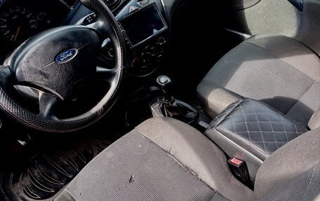 Ford Focus IV, 2003 год, 235 000 рублей, 4 фотография