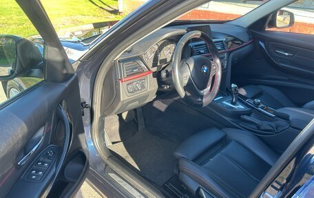 BMW 3 серия, 2015 год, 1 850 000 рублей, 14 фотография