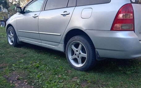 Toyota Corolla, 2002 год, 575 000 рублей, 5 фотография