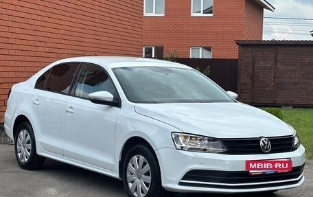 Volkswagen Jetta VI, 2016 год, 1 050 000 рублей, 4 фотография