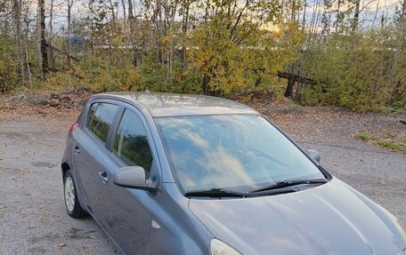 Hyundai i20 IB рестайлинг, 2010 год, 420 000 рублей, 3 фотография