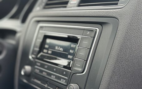Volkswagen Jetta VI, 2016 год, 1 050 000 рублей, 16 фотография