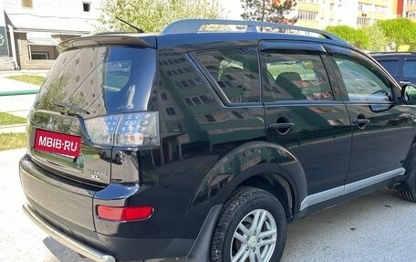Mitsubishi Outlander III рестайлинг 3, 2007 год, 1 320 000 рублей, 4 фотография