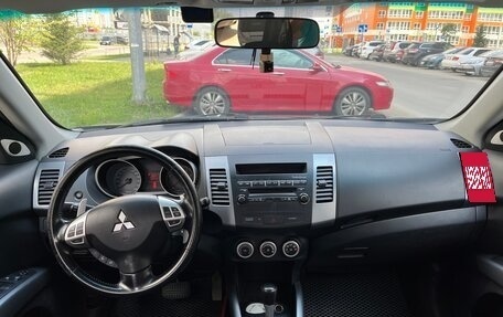 Mitsubishi Outlander III рестайлинг 3, 2007 год, 1 320 000 рублей, 18 фотография